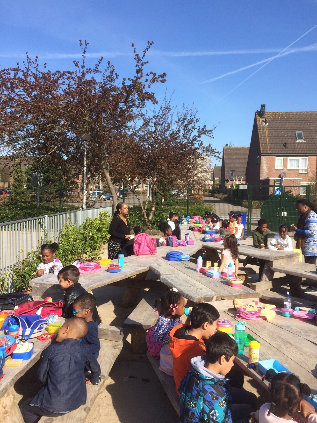 OBS De Brink: Als "Jump In school"  zijn we zoveel mogelijk buiten
